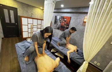 Massage service for men at YN Spa